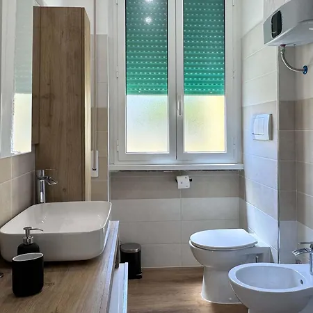 Jhhit - Panoramic Modern Penthouse